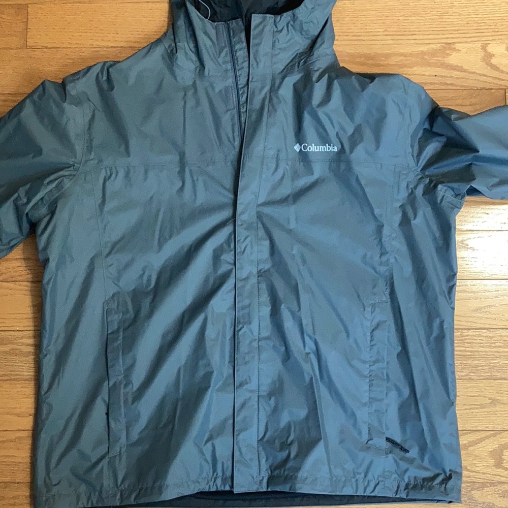 Columbia rain jacket never worn.